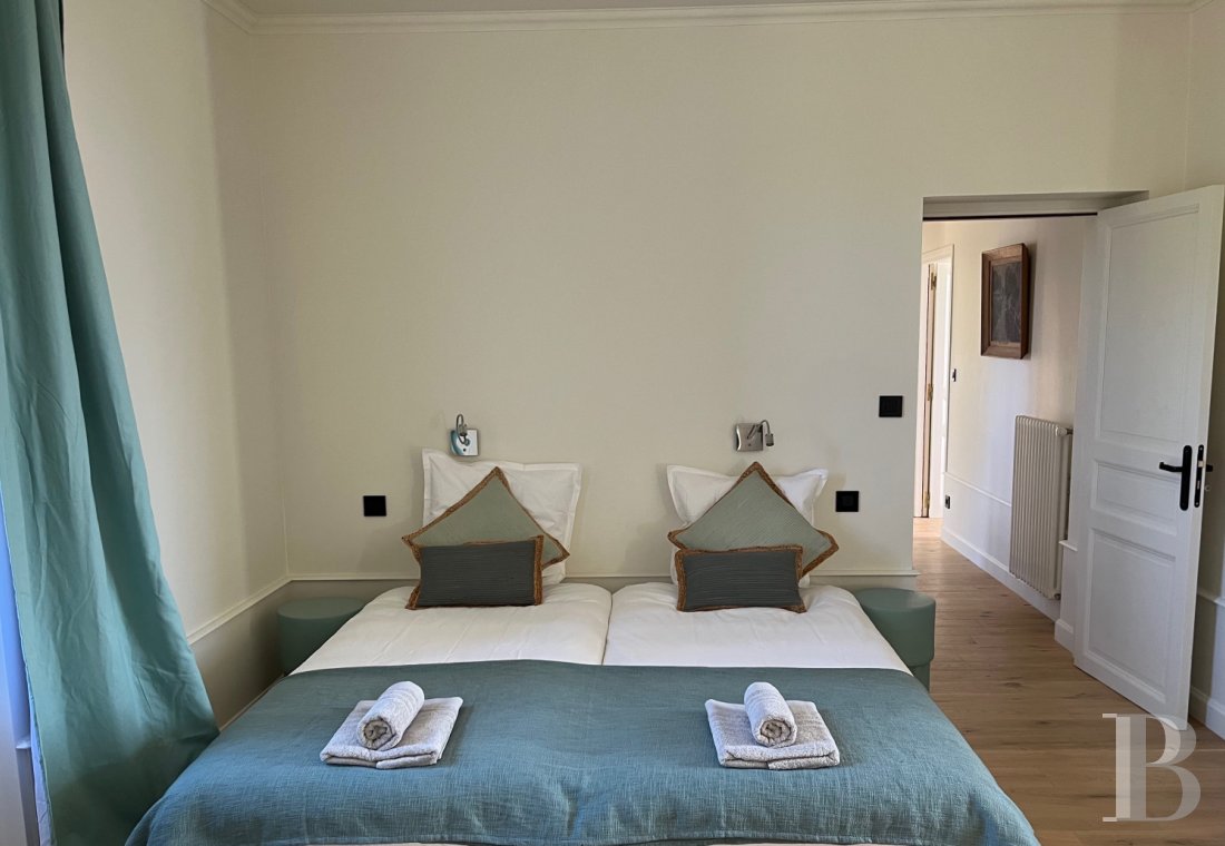 En Saône-et-Loire, dans le village de Lancharre, deux maisons du 17e siècle dans un domaine dédié à la villégiature - photo  n°15